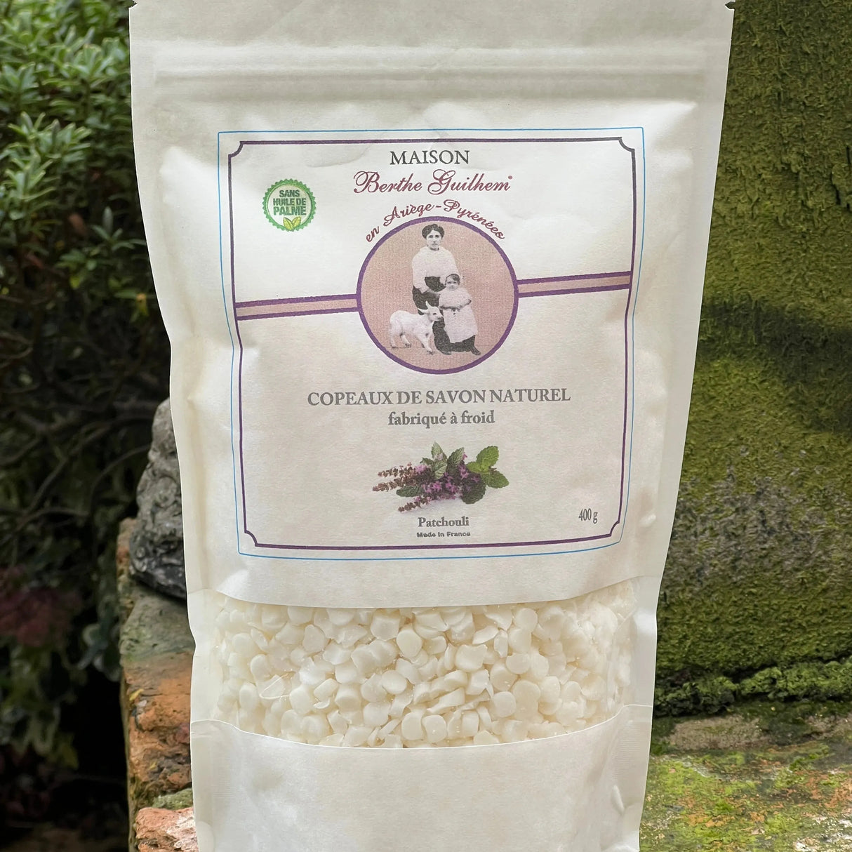 MAISON BERTHE GUILHEM Pyrenean Soap Flakes for Laundry | Patchouli Essential Oil | 400g French Soaps UK