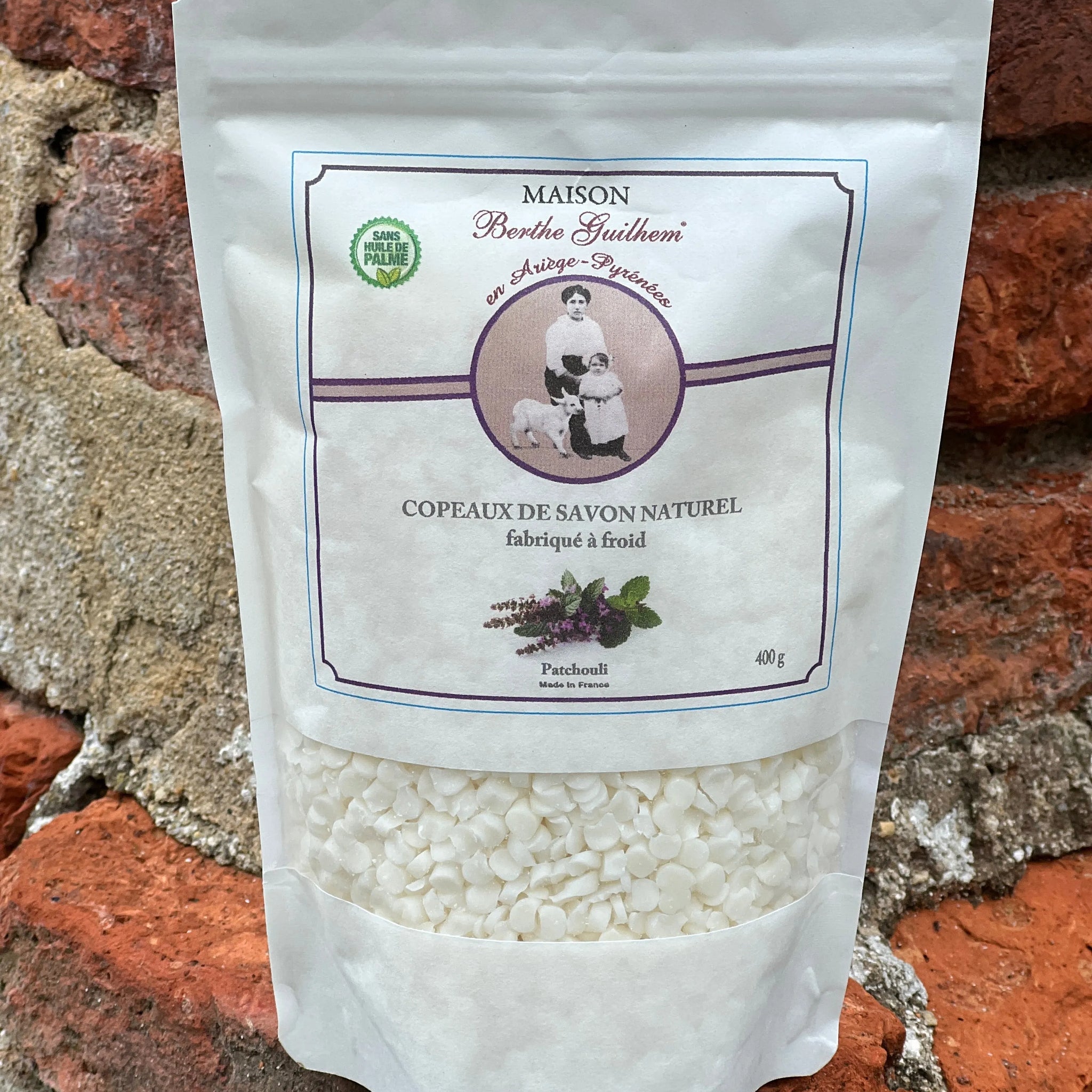 MAISON BERTHE GUILHEM Pyrenean Soap Flakes for Laundry | Patchouli Essential Oil | 400g French Soaps UK