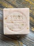 LE CHATELARD 1802 Rose Petal Exfoliating Marseille Soap, 72% Coconut, Olive and Almond Oil, 100g |  PALM FREE French Soaps UK