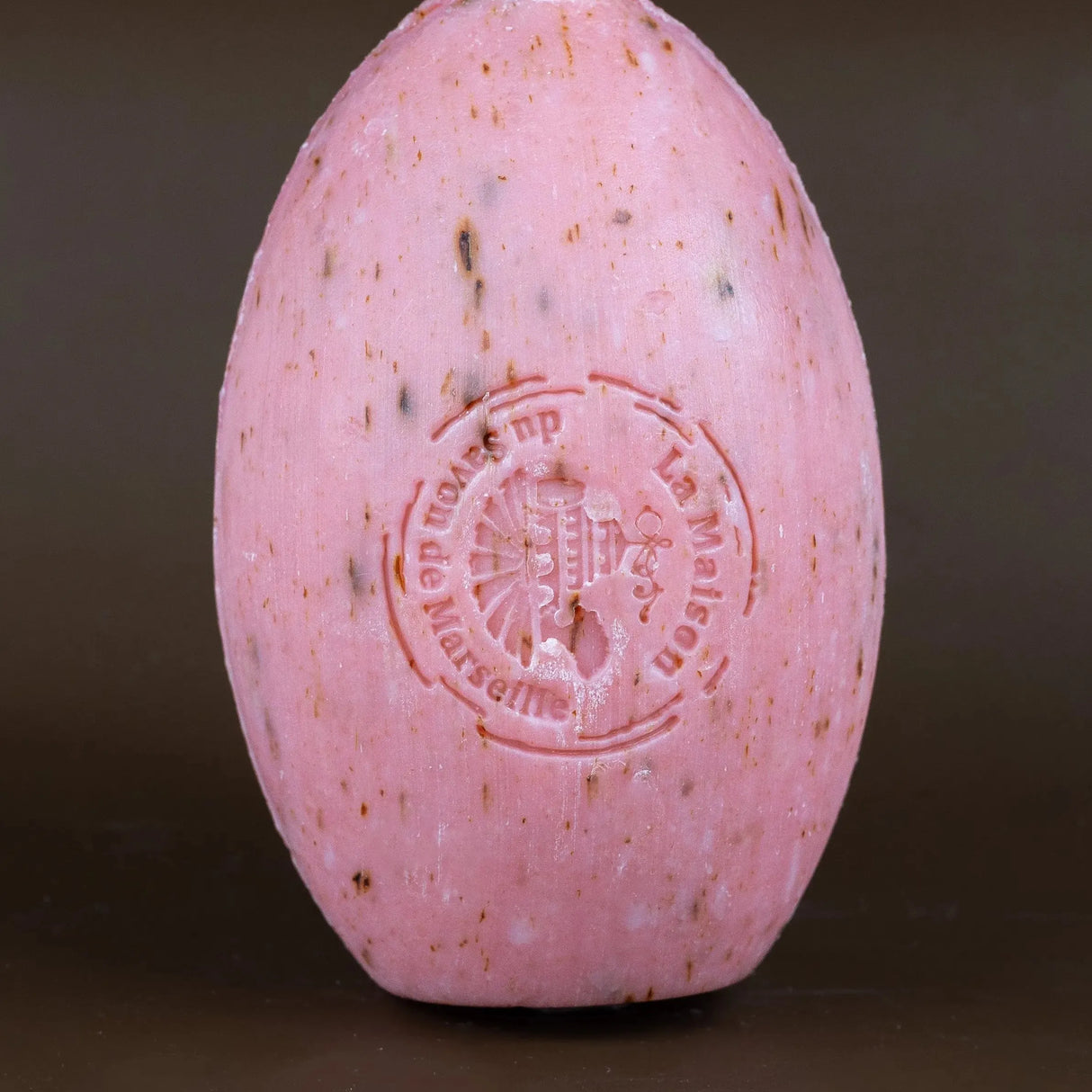 LA MAISON DU SAVON DE MARSEILLE Rose Petal Rotating Wall Soap | 270g French Soaps UK