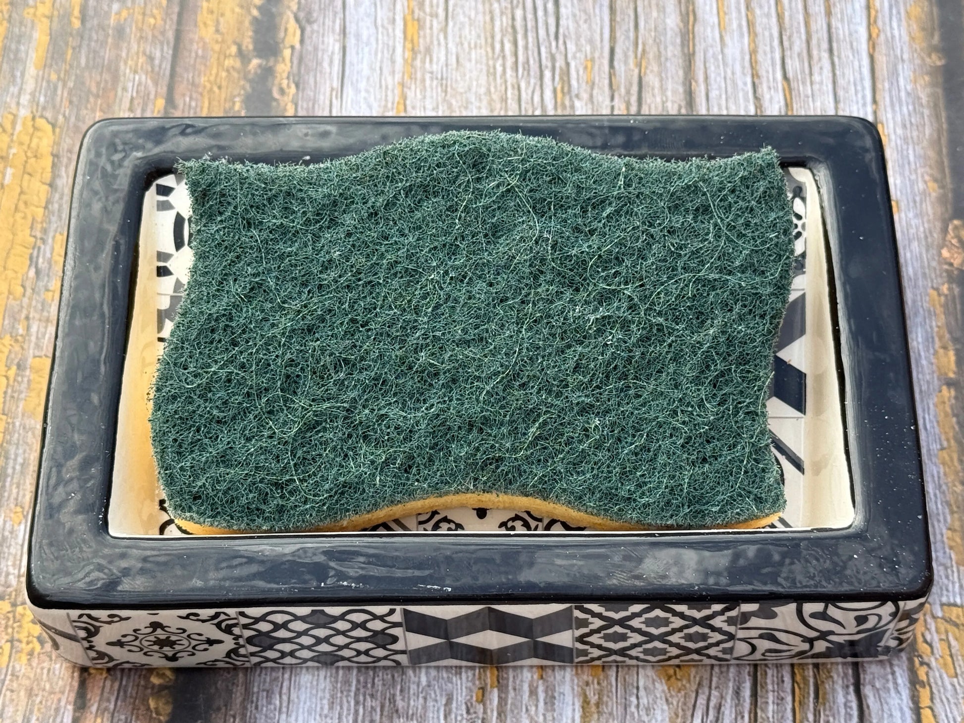 Bastide & Olivier Slanted Black Mosaic Ceramic Soap Dish French Soaps UK