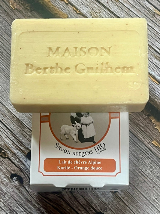 Sweet Orange Oil & Shea Butter | Organic Alpine Goat's Milk | 100g