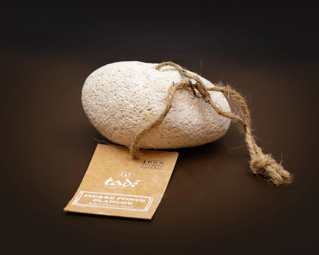 TADÉ PAYS DU LEVANT White Volcanic Lava Pumice Stone | French Soaps French Soaps UK